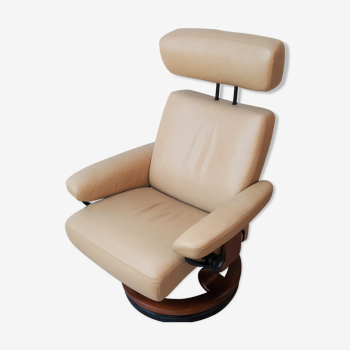 Scandinavian vintage leather armchair Ekornes Stressless