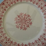Flat plate in faience pink decoration