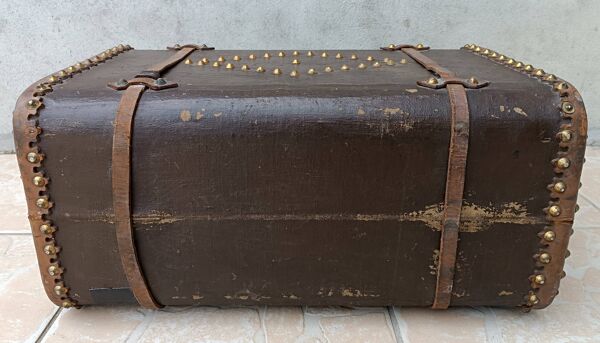 Ancienne malle de voyage en bois et cuir