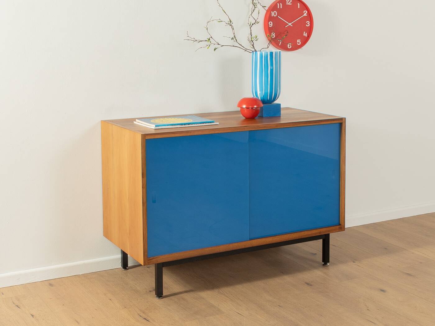 Commode bleue des années 1950