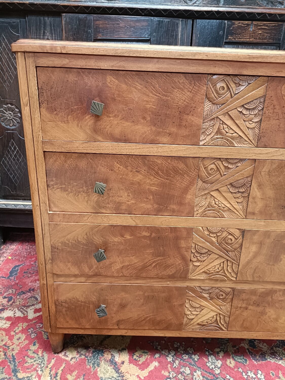 Commode Art-déco années 40, placage noyer
