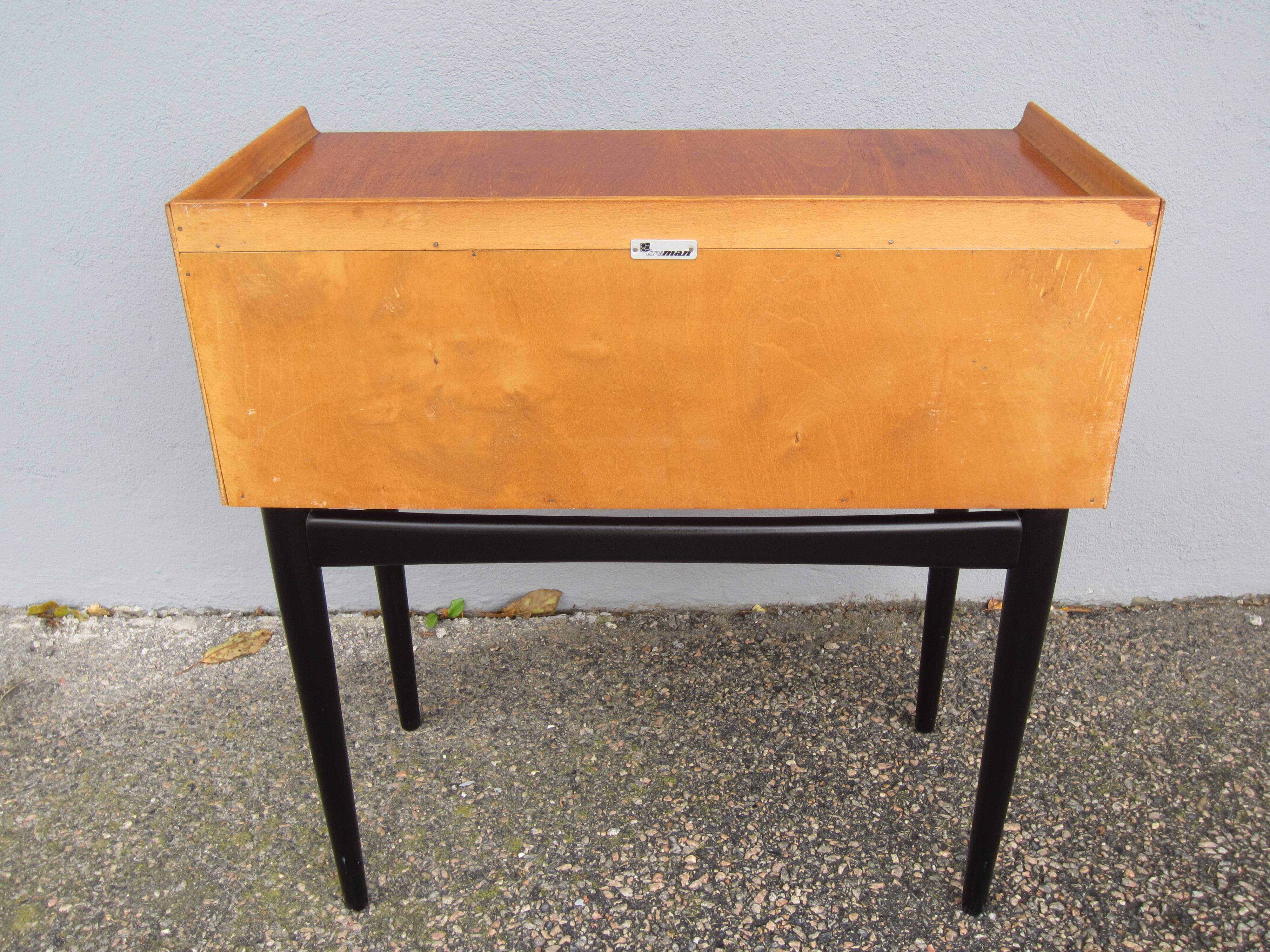 Scandinavian teak chest of drawers Treman Möbelfabrik