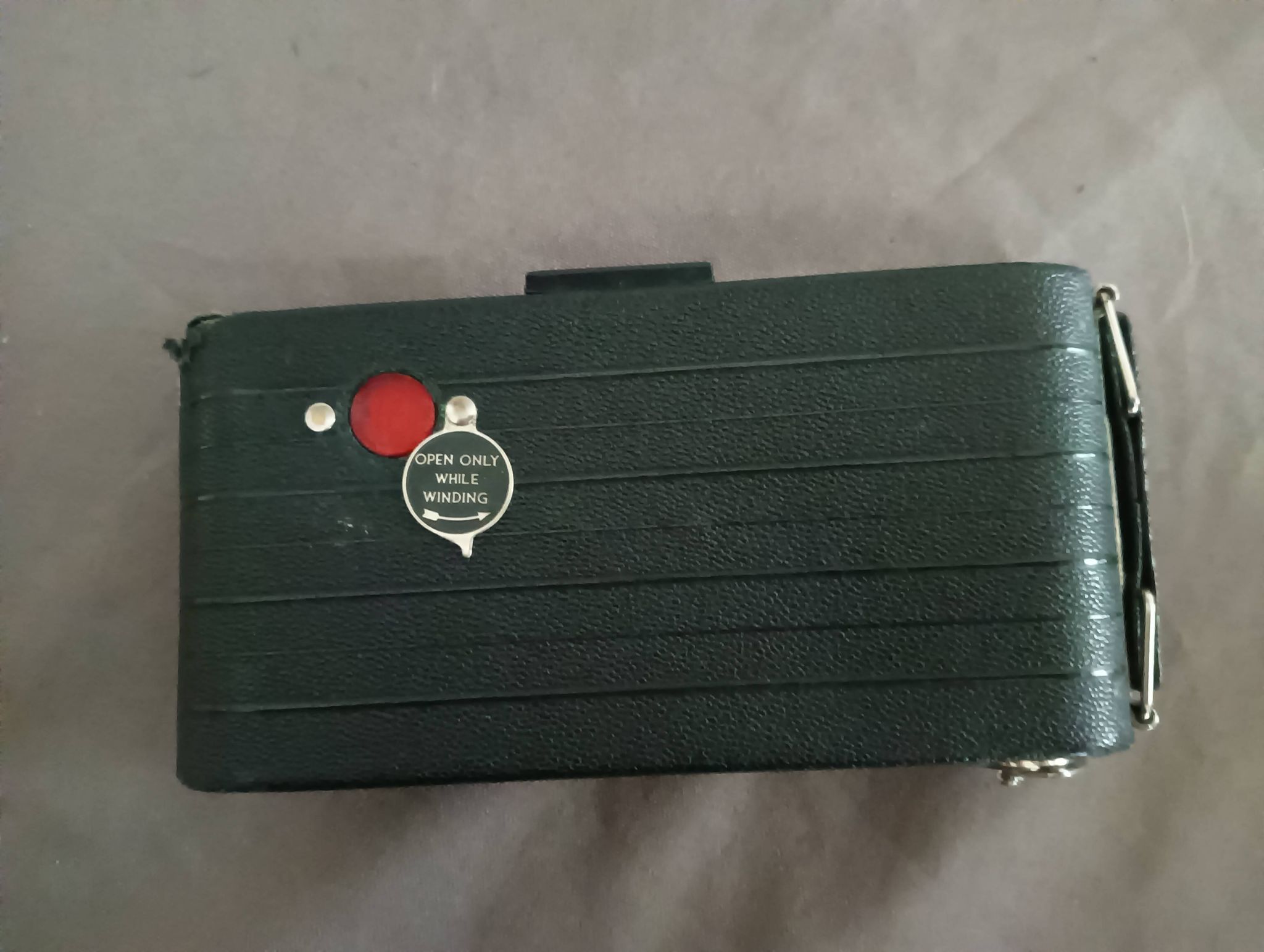 Bellows camera " KODAK Junior Six - 20 Series II, Made In USA