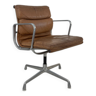 Chaise Eames Herman Miller beige / cuir camel Soft Pad Group