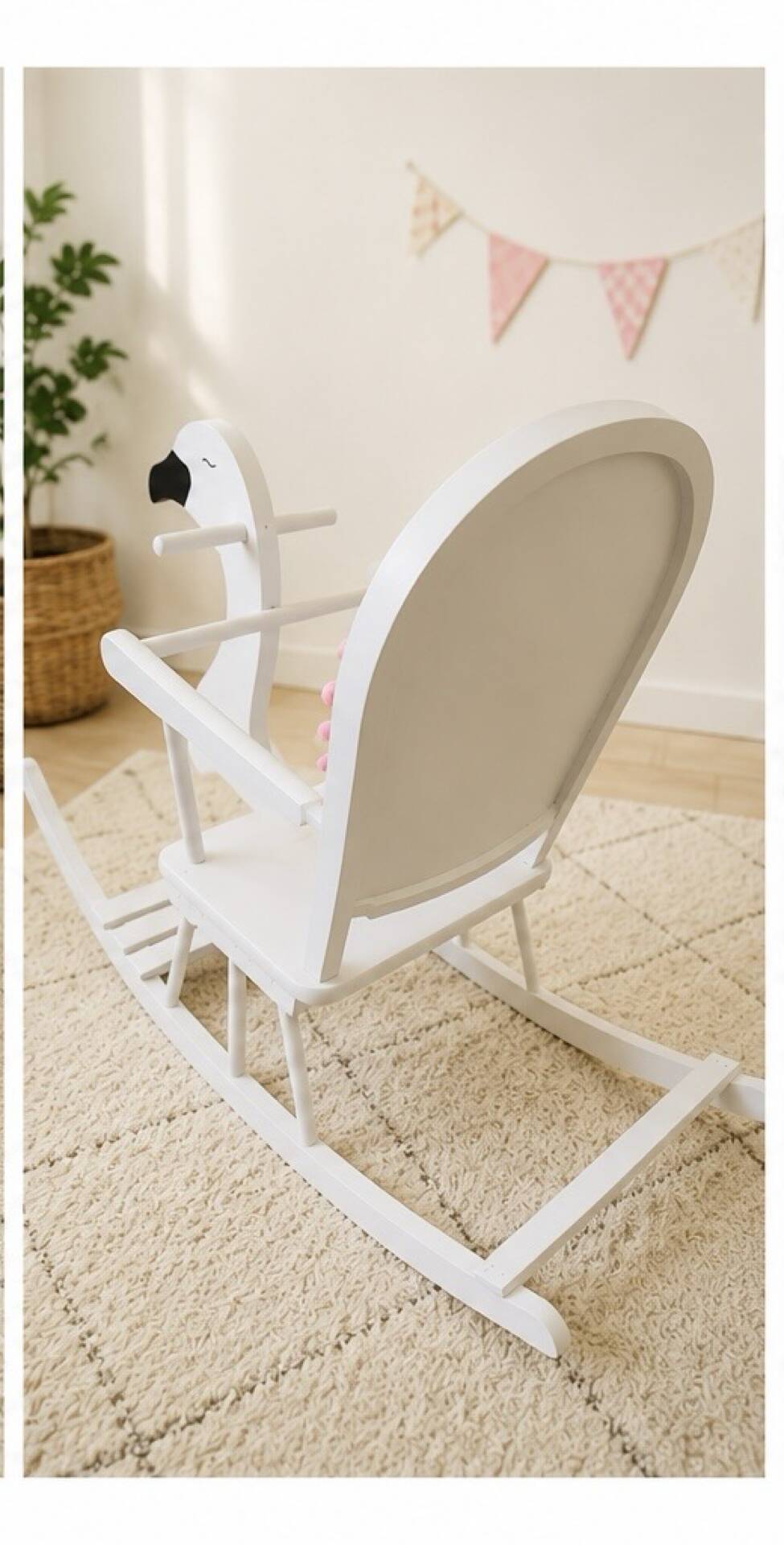 Chaise à bascule fille