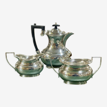 English coffee set in silver metal of the early twentieth century