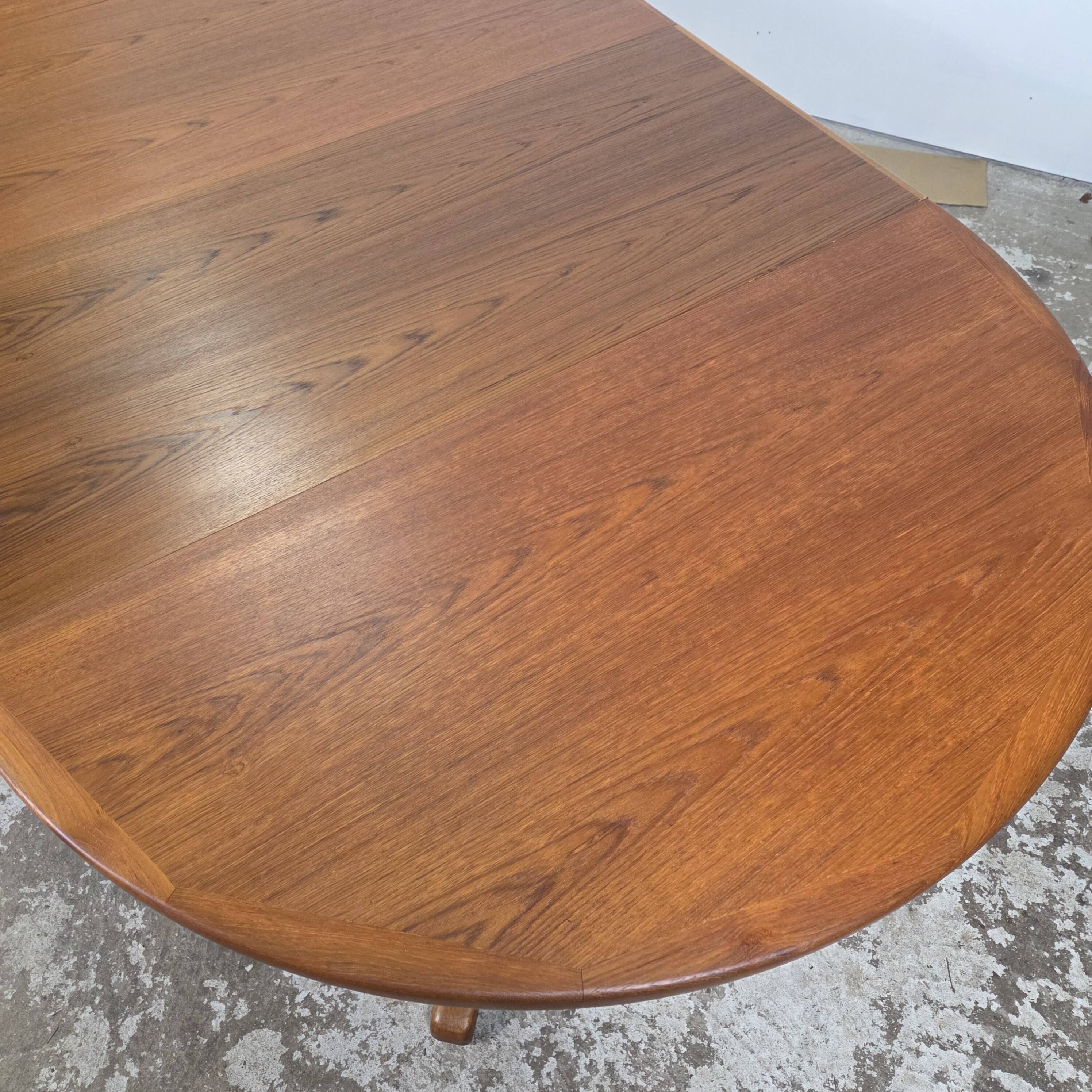 Faarup Møbelfabrik vintage 1960s Danish extendable table