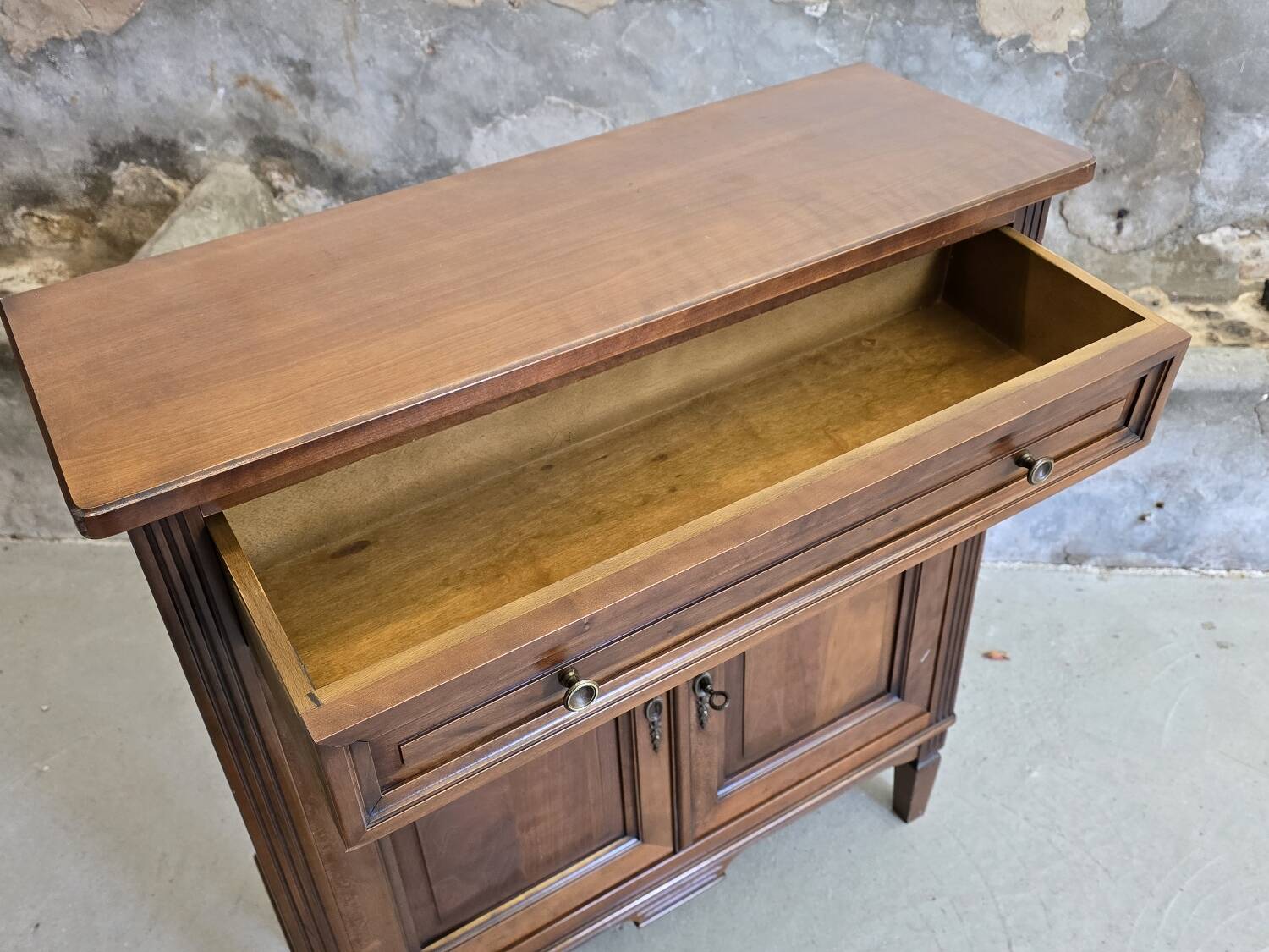 Small Parisian cherry wood buffet cabinet
