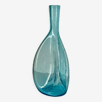 Vase en verre bullé turquoise