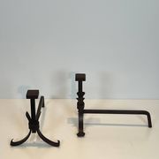 Paire de chenets modernistes en fer forgé