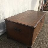 Old solid oak chest early XVIII Brutalist