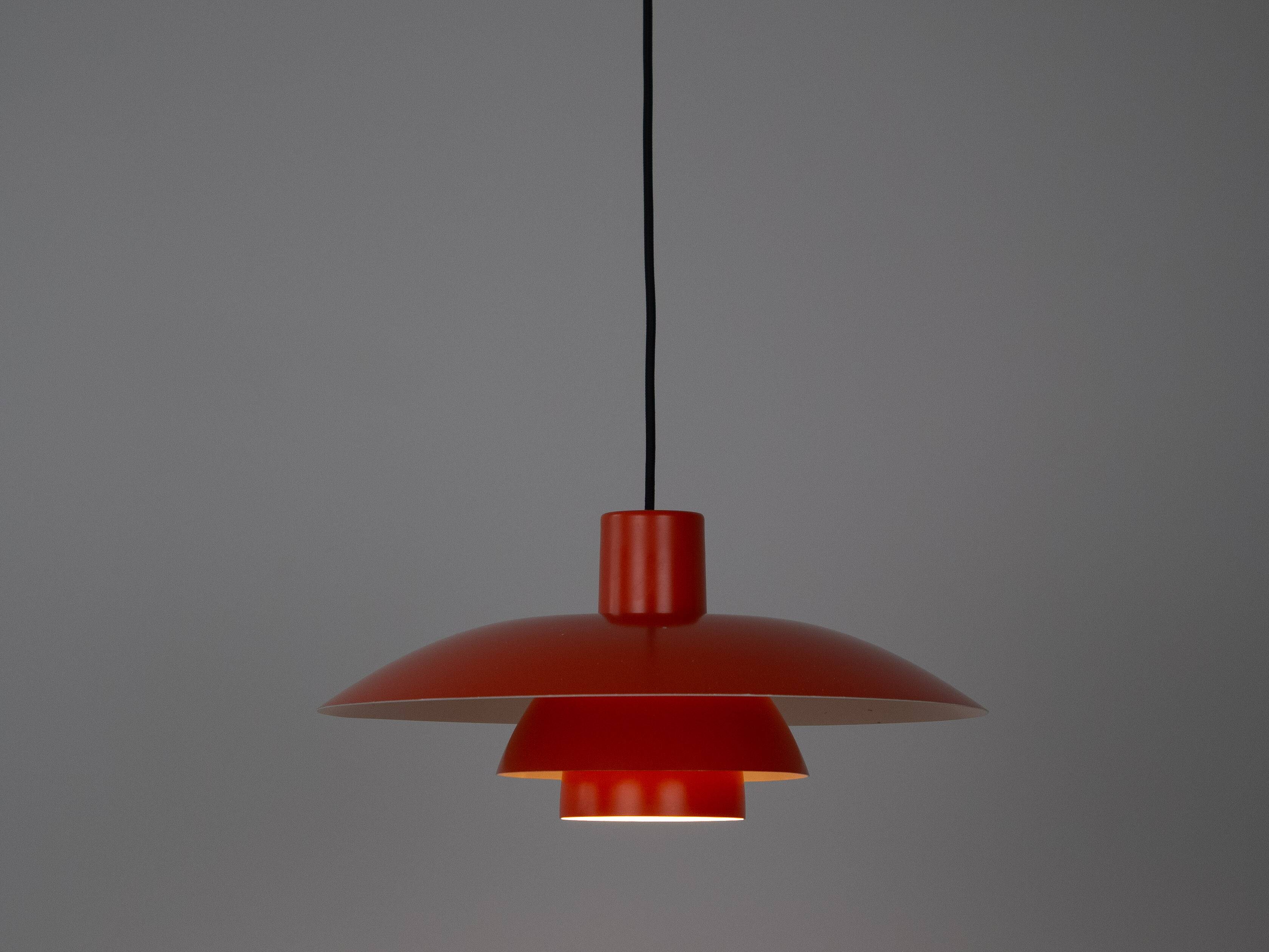 Danish vintage pendant lamp PH 4/3 by Poul Henningsen, Louis Poulsen, 1966