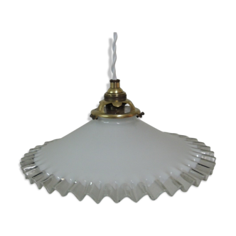 Suspension "dentelle"