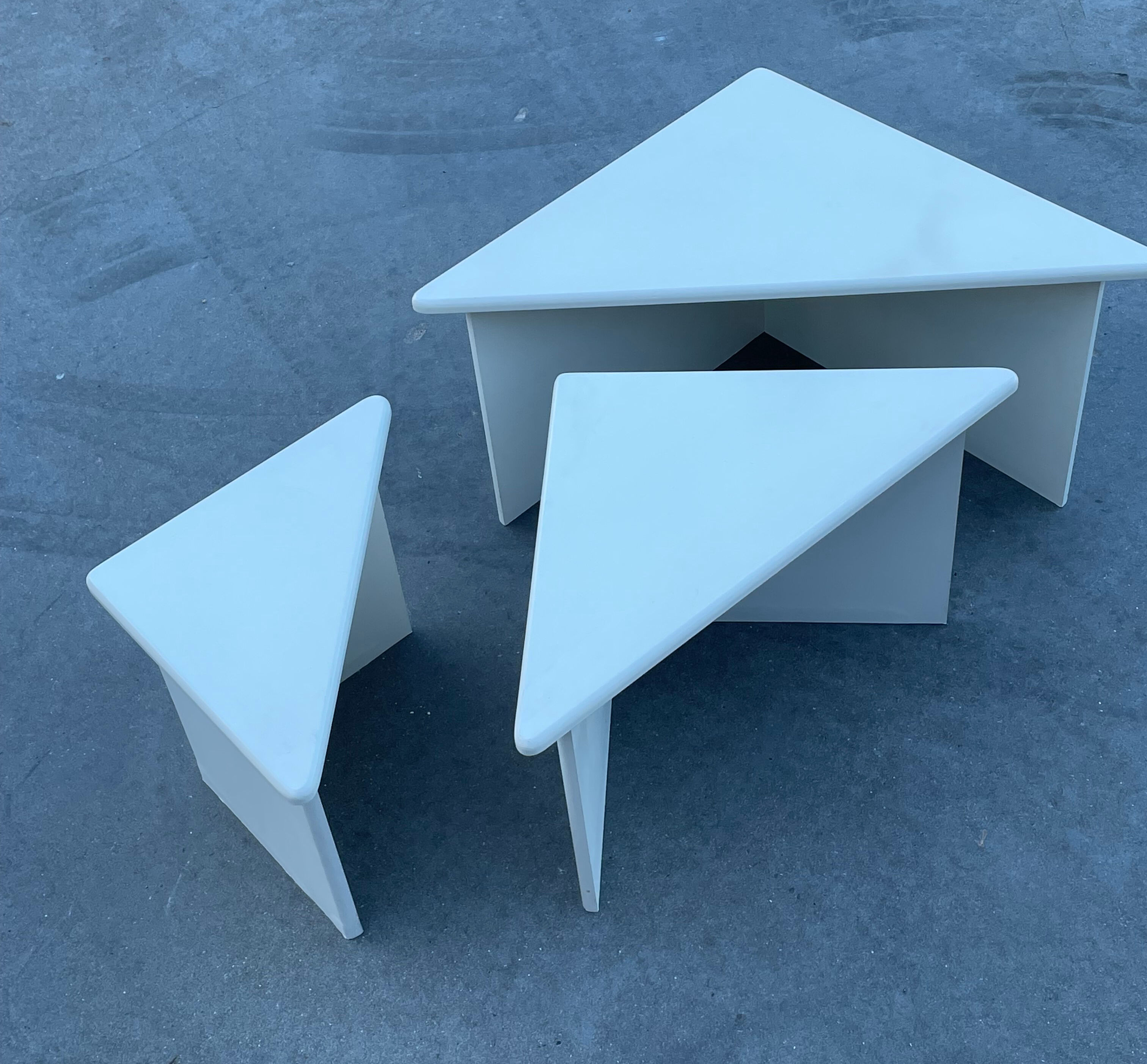 Set of three triangle side tables wood white creme design