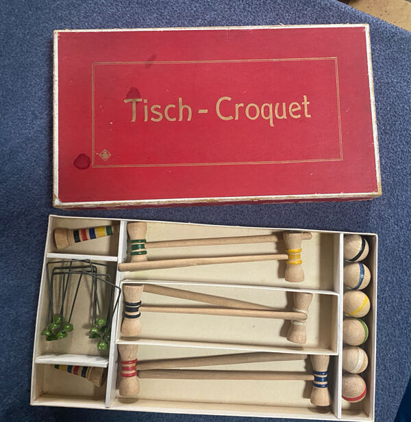 Jeu de croquet de table en bois ancien