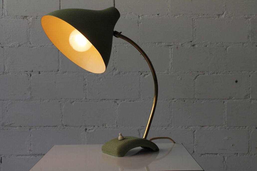 Brass and shrink paint table lamp from the 1950s