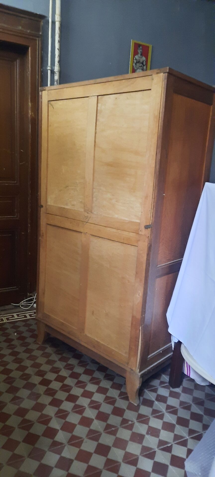 Sliding door wardrobe