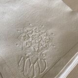 Set of linen towels monogram tn
