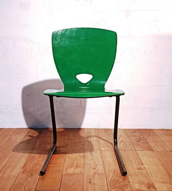 Chaise de cantine vintages