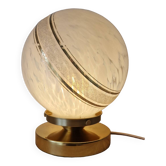 Globe blanc en verre de Clichy lampe tactile