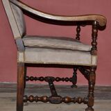 Armchairs in walnut early 18th century in pair