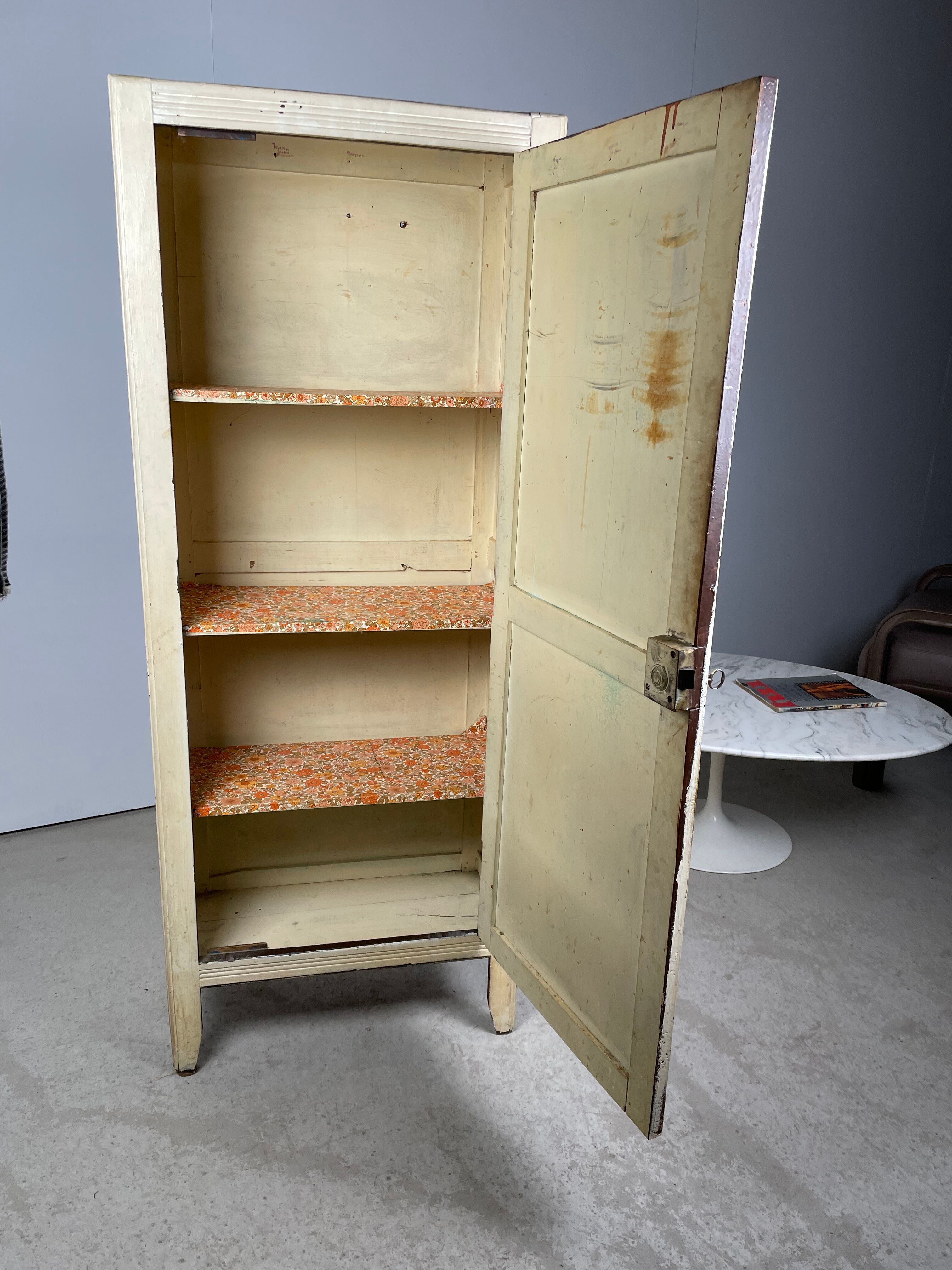 Vintage parisian wardrobe