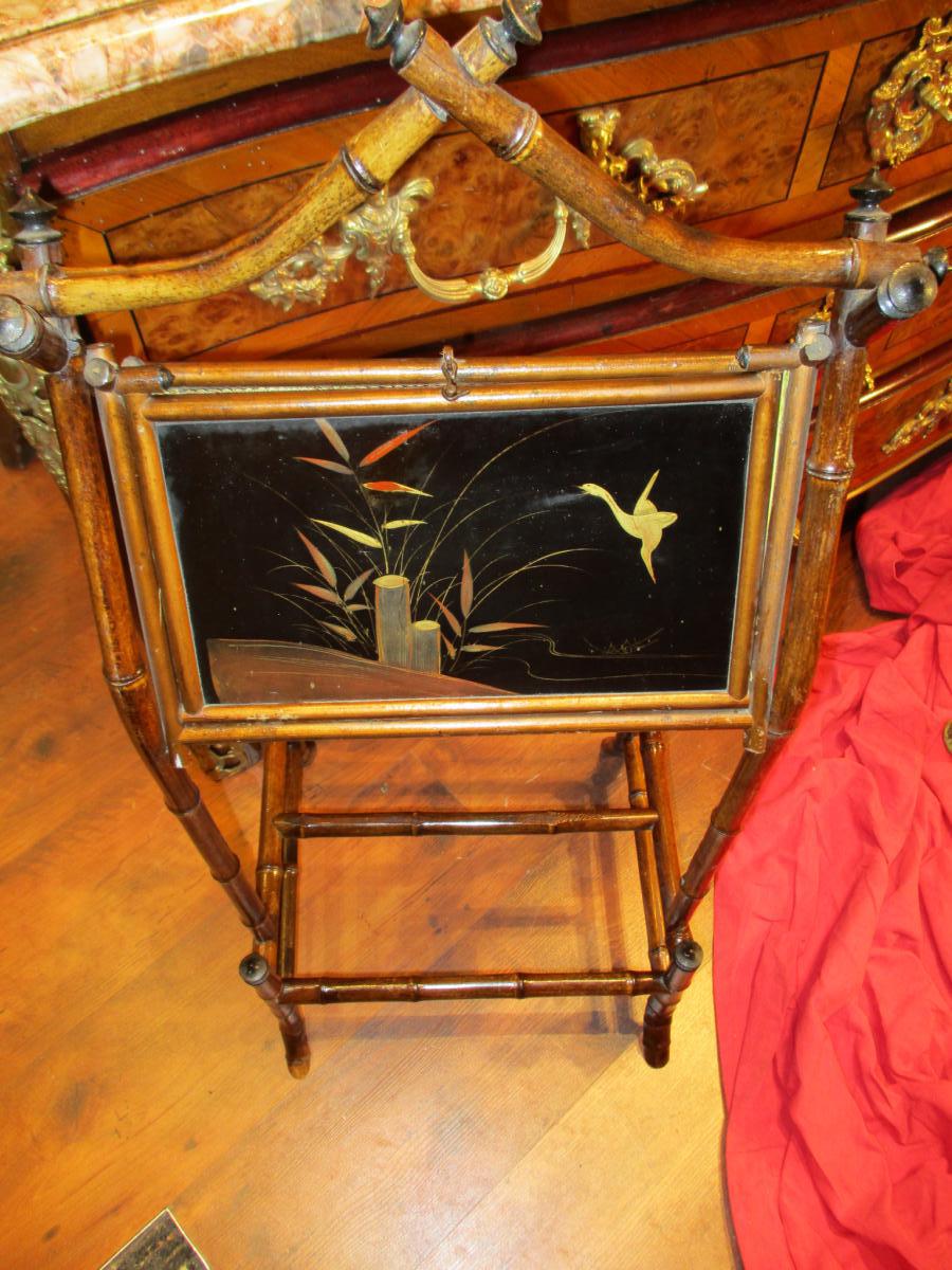 Worker rare, 19th in bamboo and Japan lacquer panels