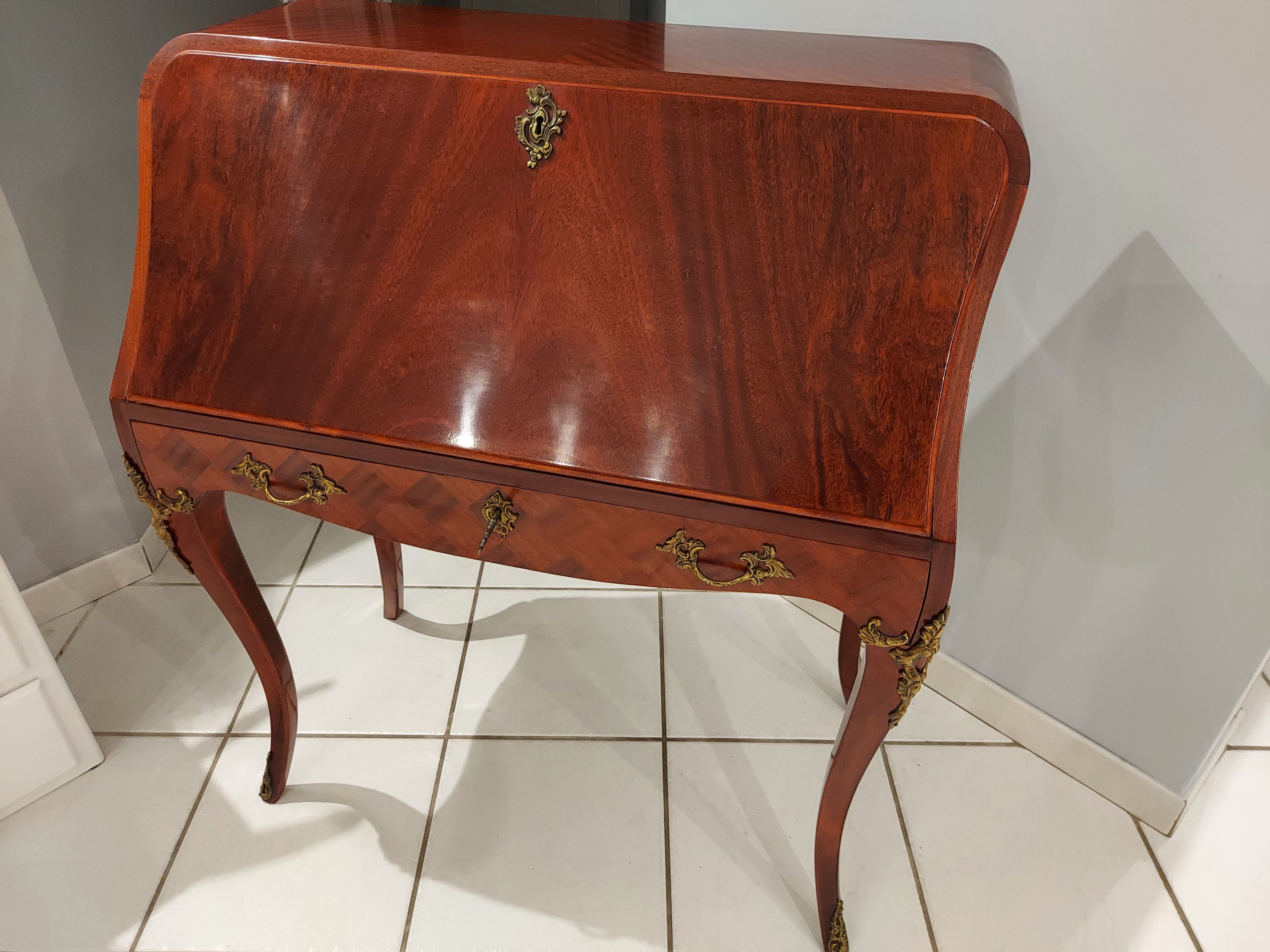 Louis XV style donkey slope desk