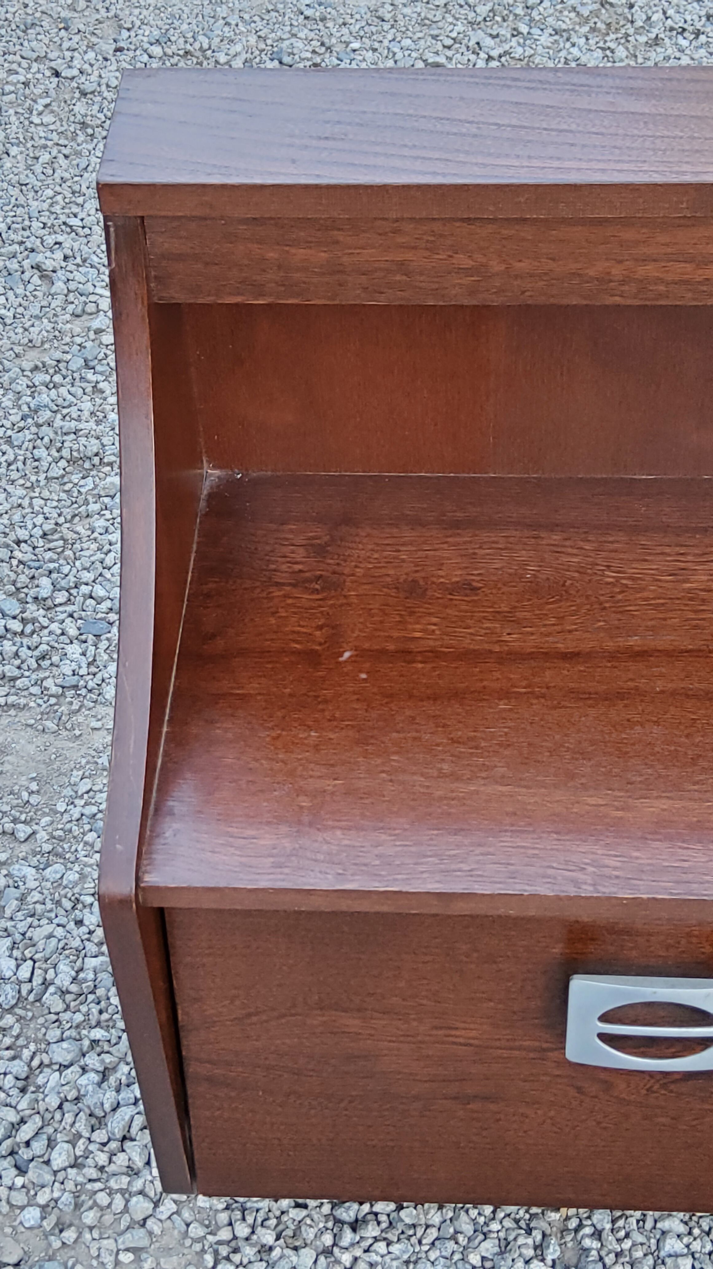Pair of bedside tables from the 70s in rosewood stained oak veneer
