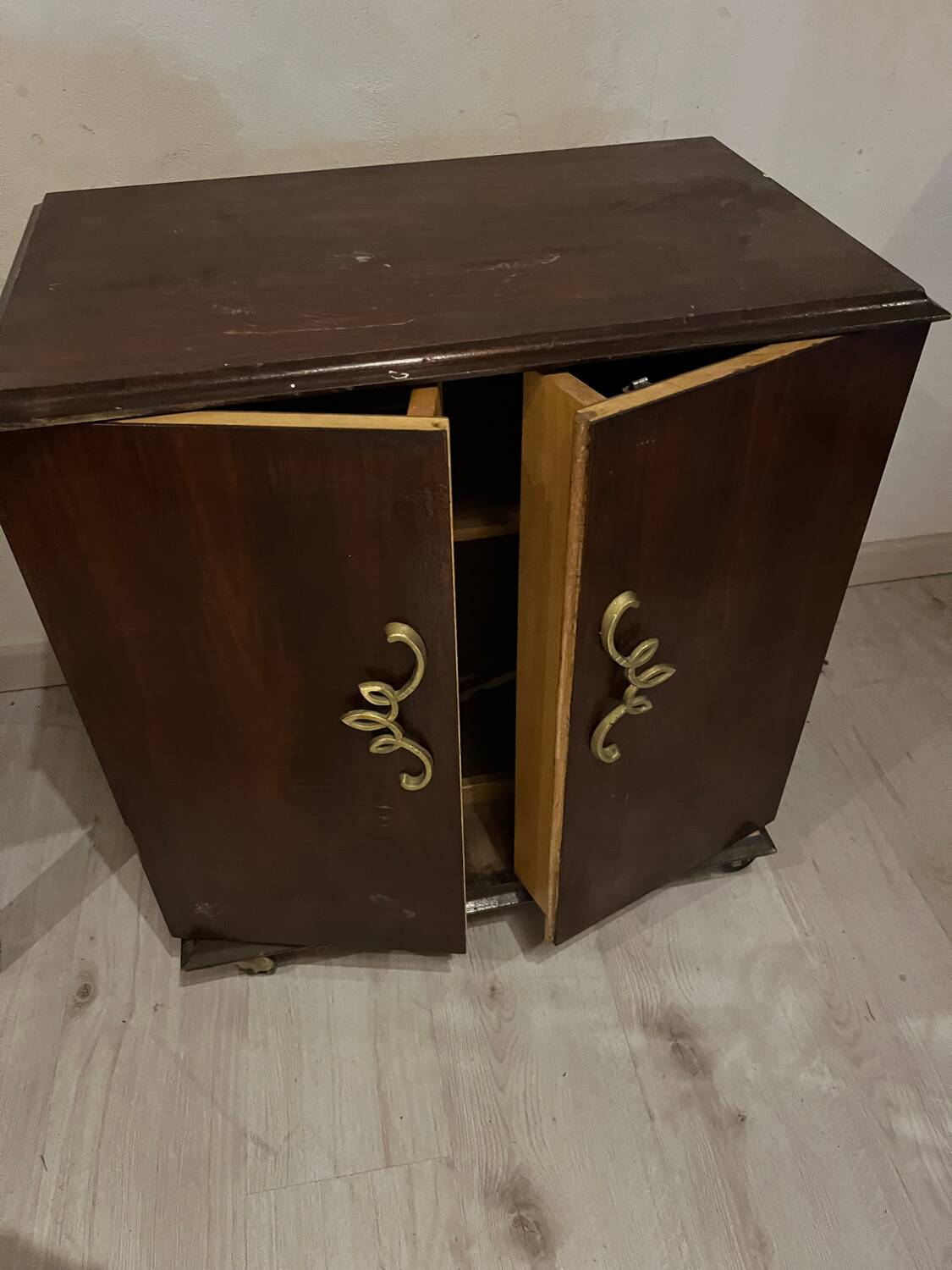 Small vintage piece of furniture or mini bar 1960/70