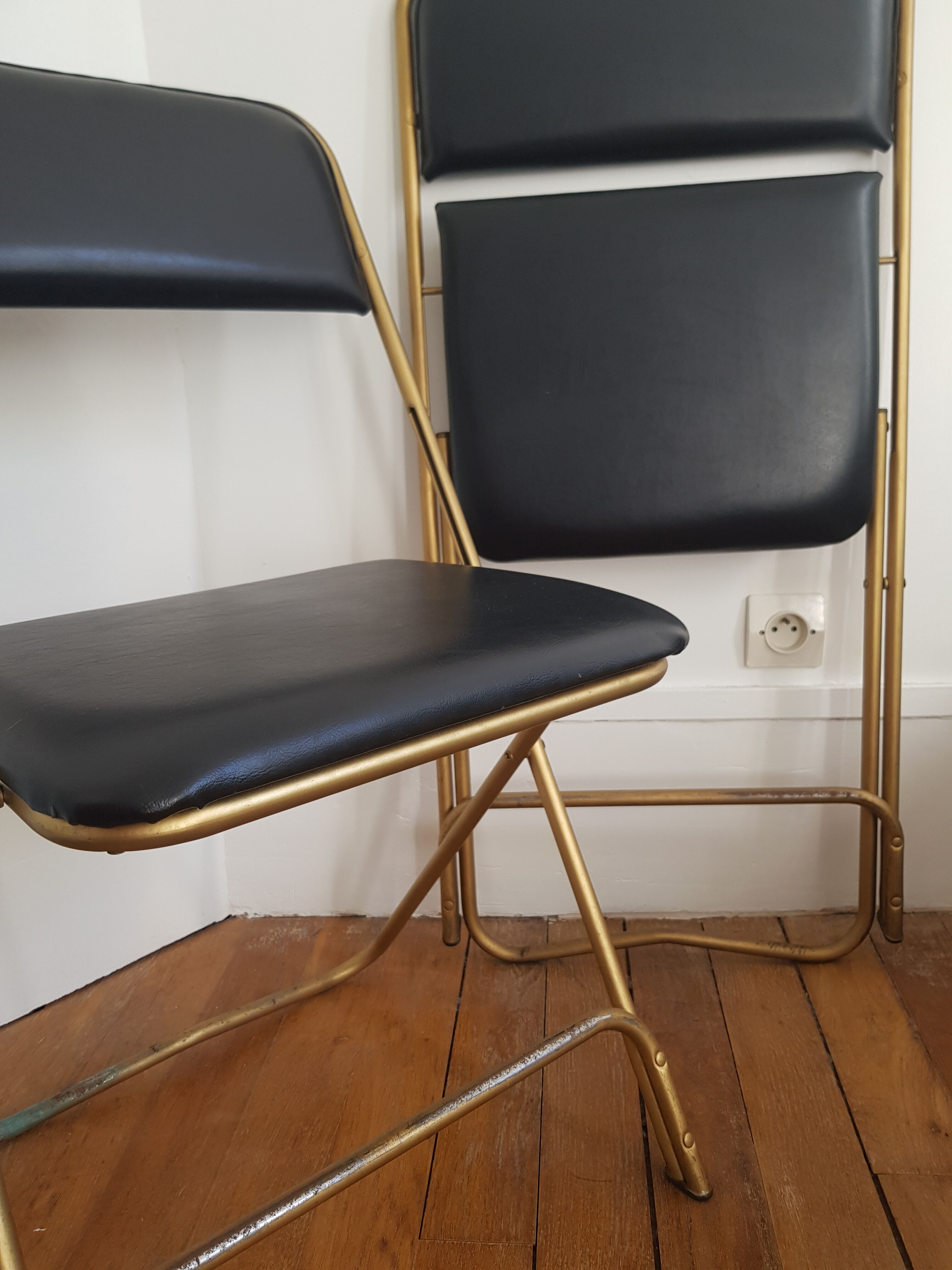 Set of 2 folding chairs in skai and metal
