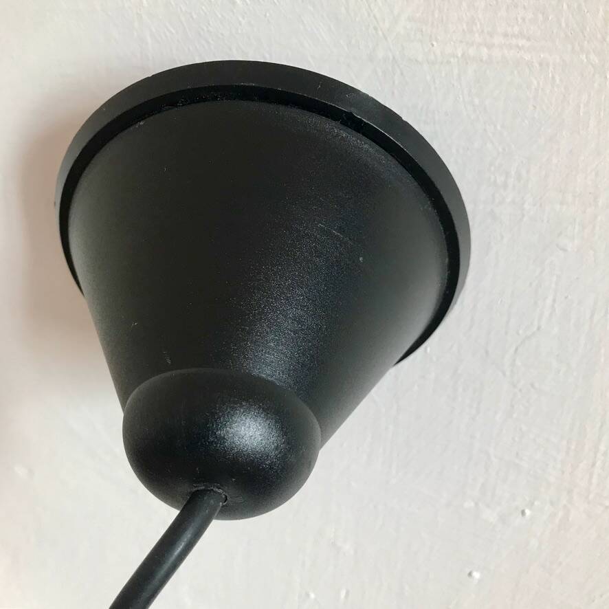 Pendolita suspension by Lita