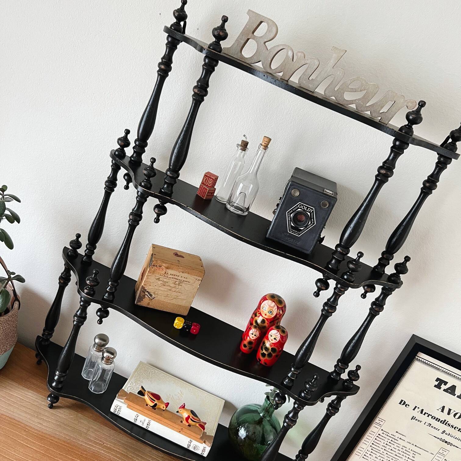 Wooden shelf, 4 shelves