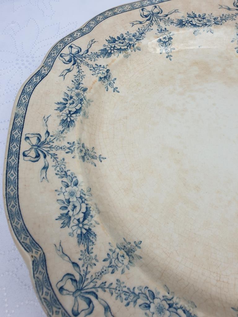 Dish Grand Dépôt Emile Bourgeois Paris 1880