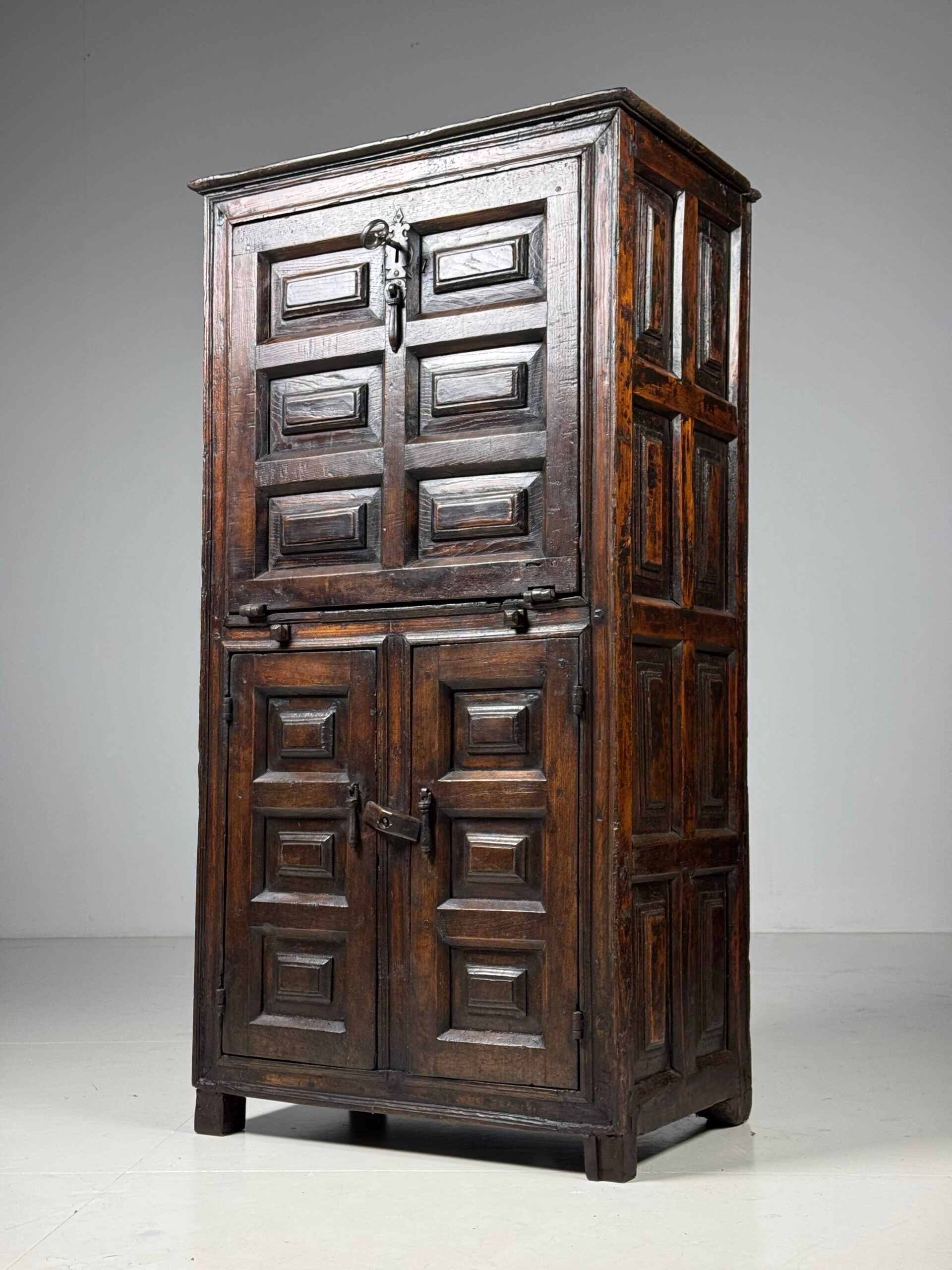 Spanish cabinet ca. 1700