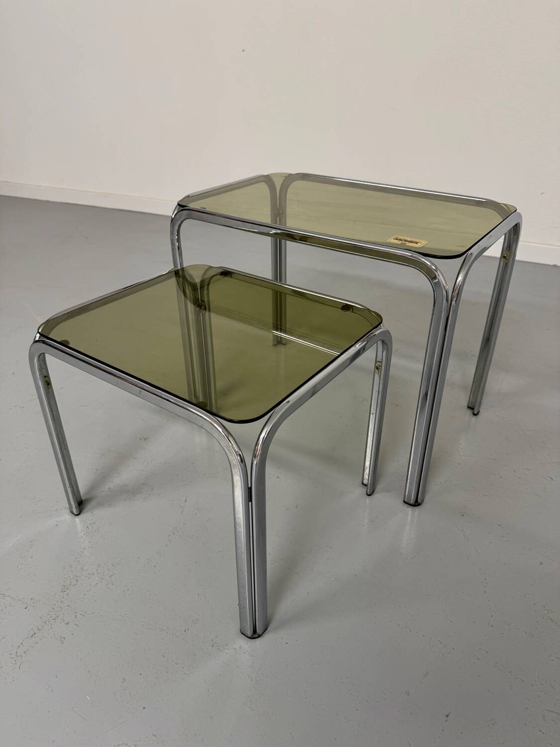 Morex nesting coffee table in metal and smoked glass, Italian design from the 1980s