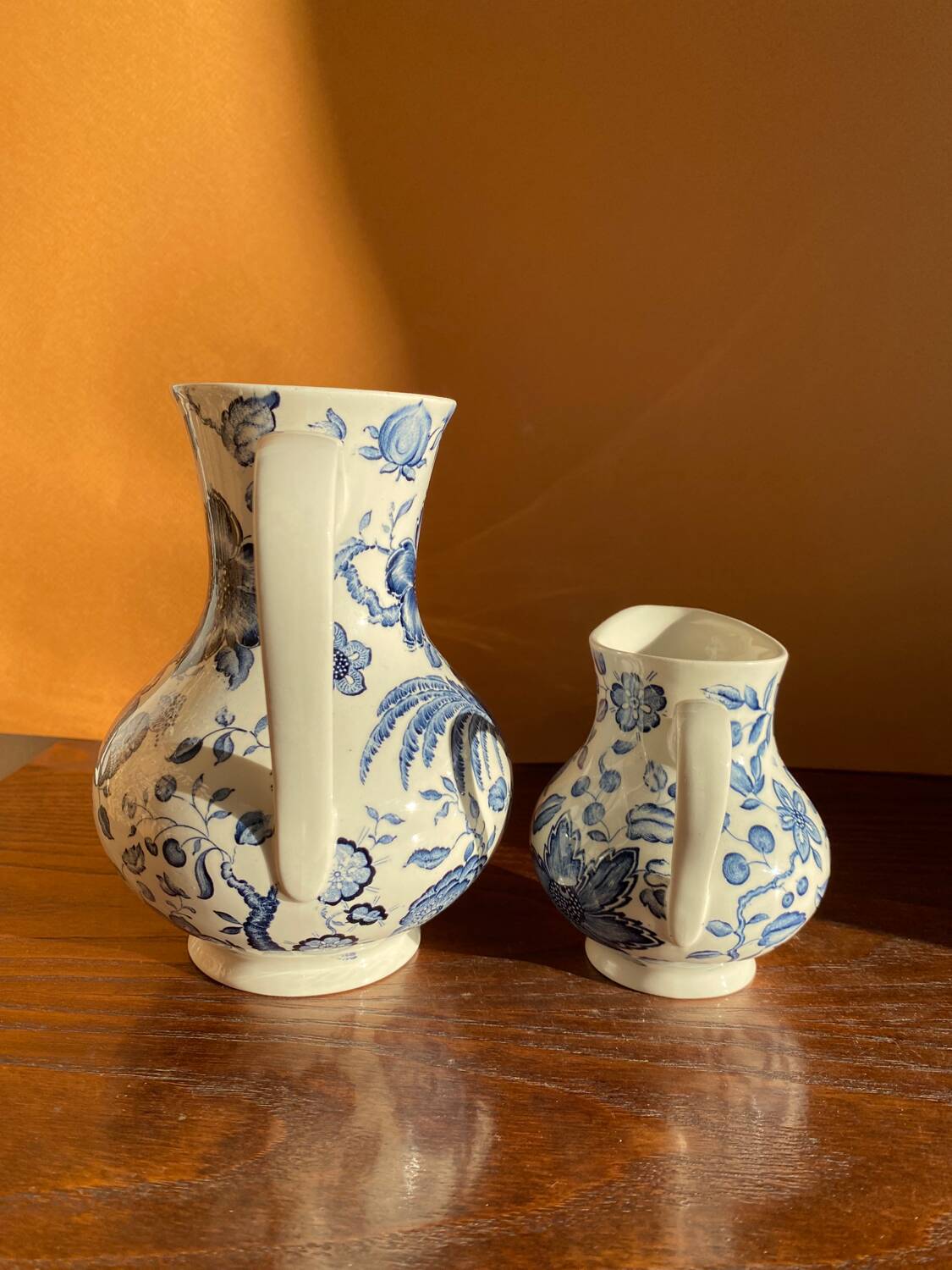 Villeroy & Boch hui Paradiso teapot and milk jug