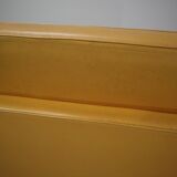 Florence Knoll two-seater sofa in mustard yellow leather, 1970
