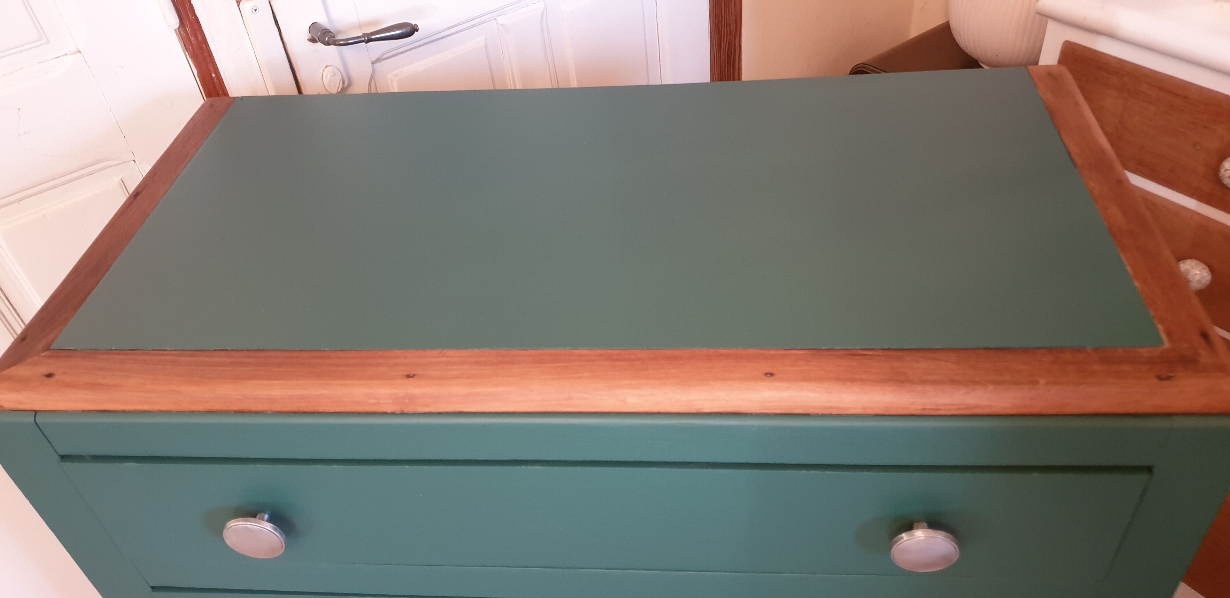 Art Deco green chest of drawers