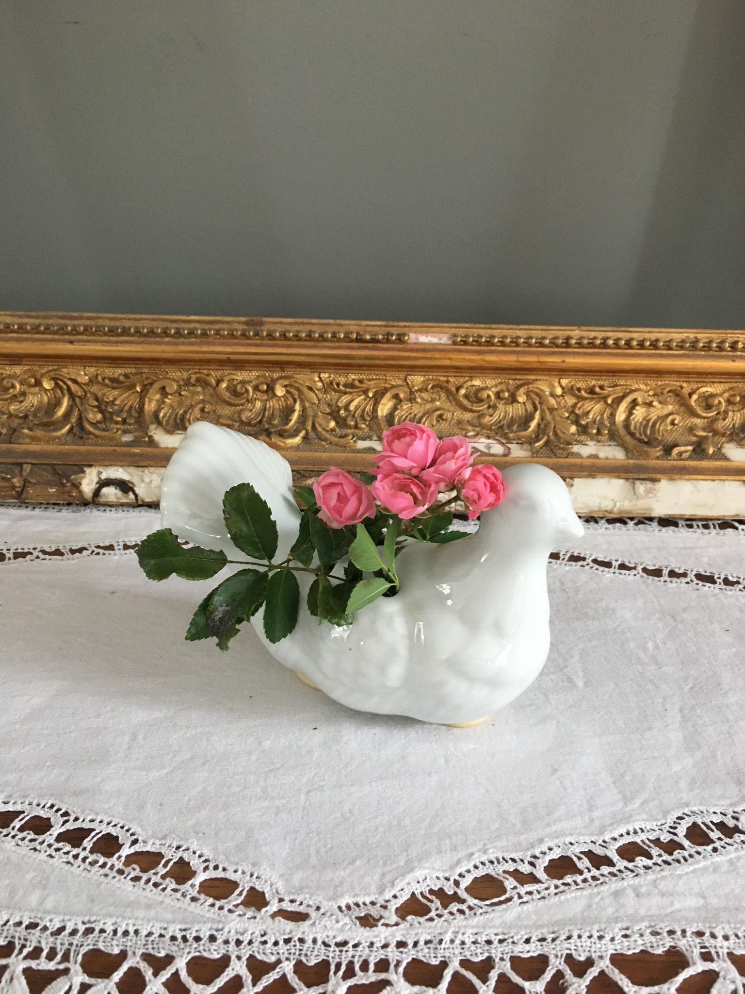 Vintage Porcelain Flower Picker Dove