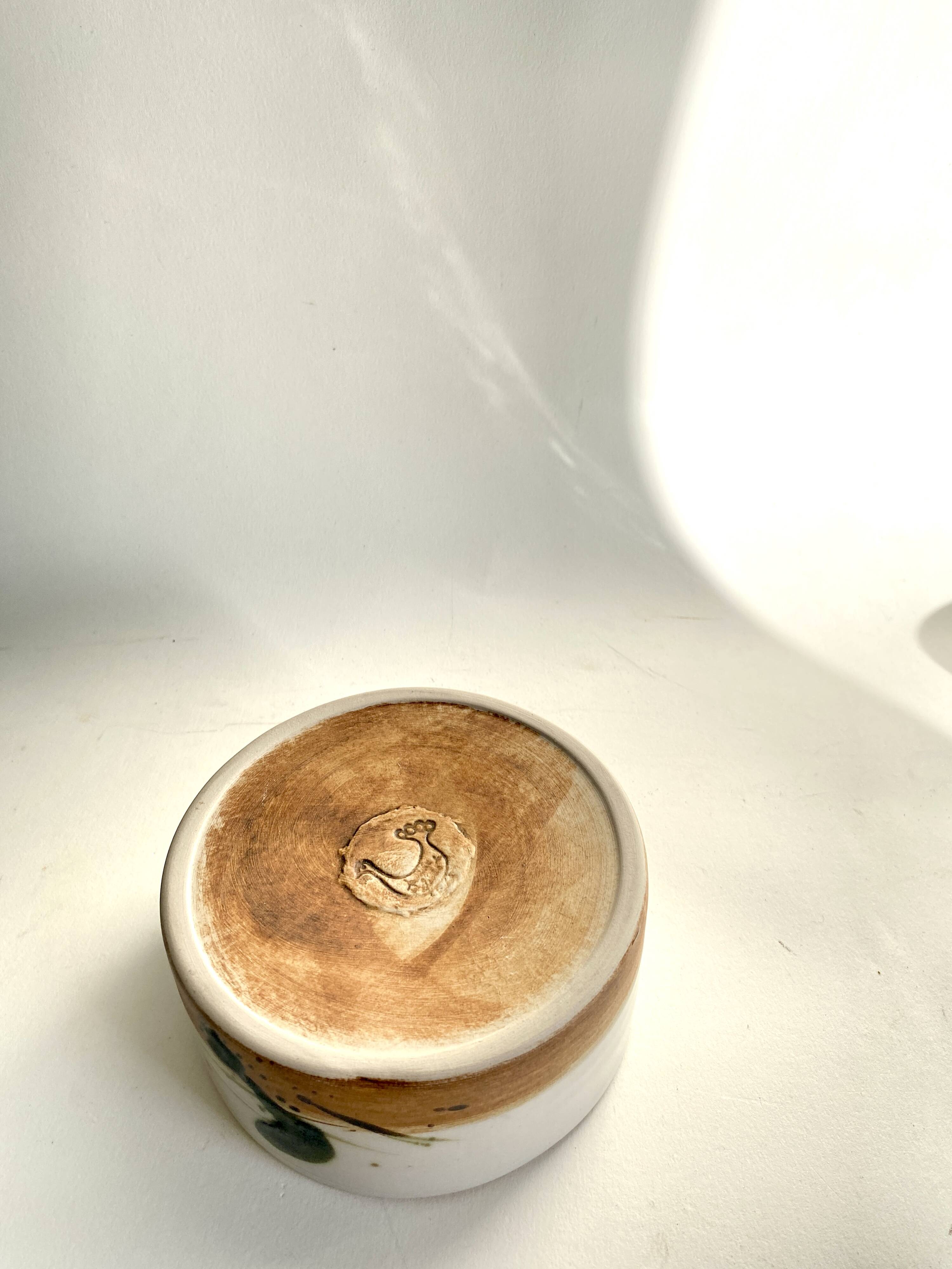 Stoneware dish signed La Colombe pottery, 50s/60s