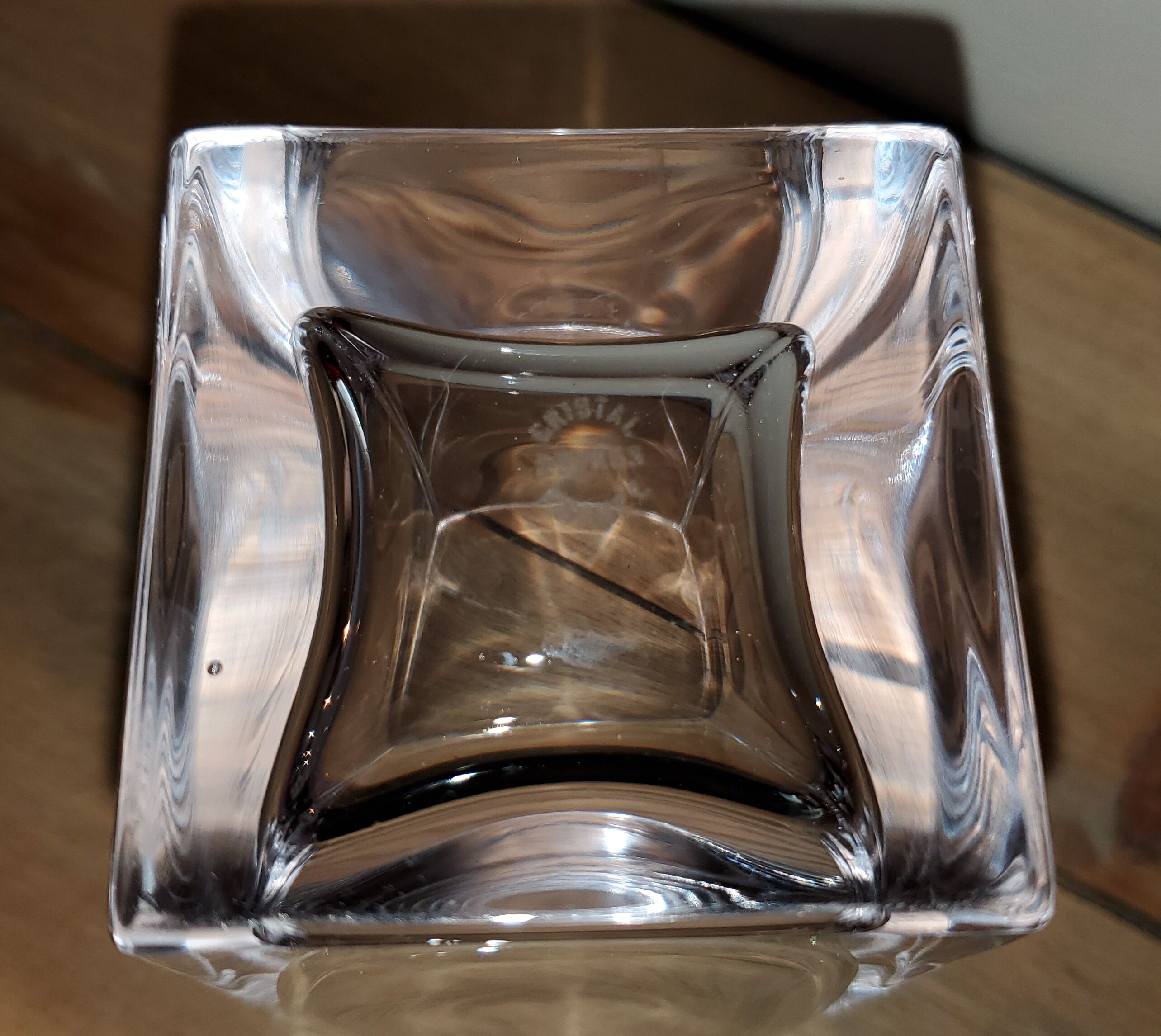 Whisky glasses and ice bucket set
