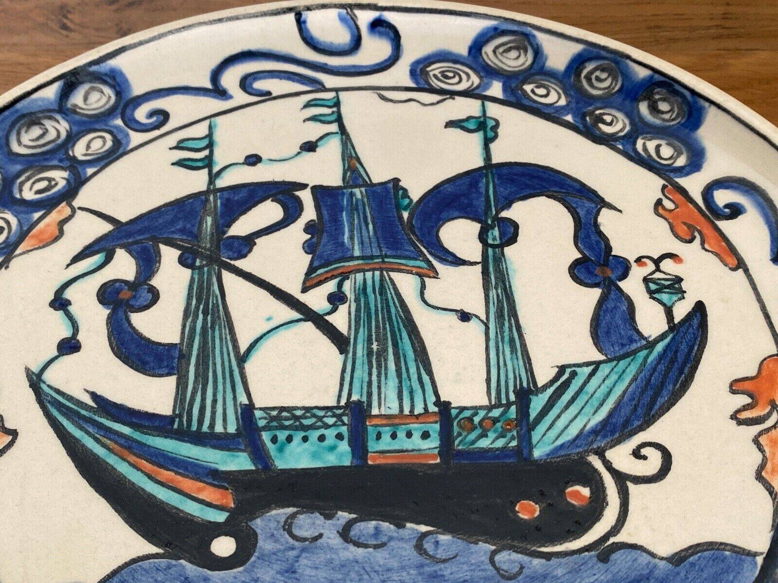 Iznik dish caravel decoration mid-20th century CB marking