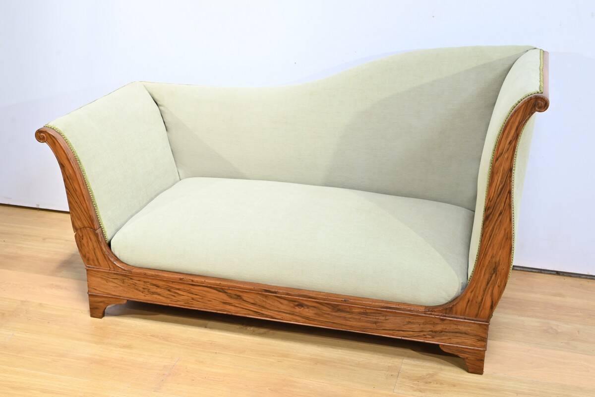 Meridian with a Solid Walnut Frame, Restoration Period – Early 19th Century