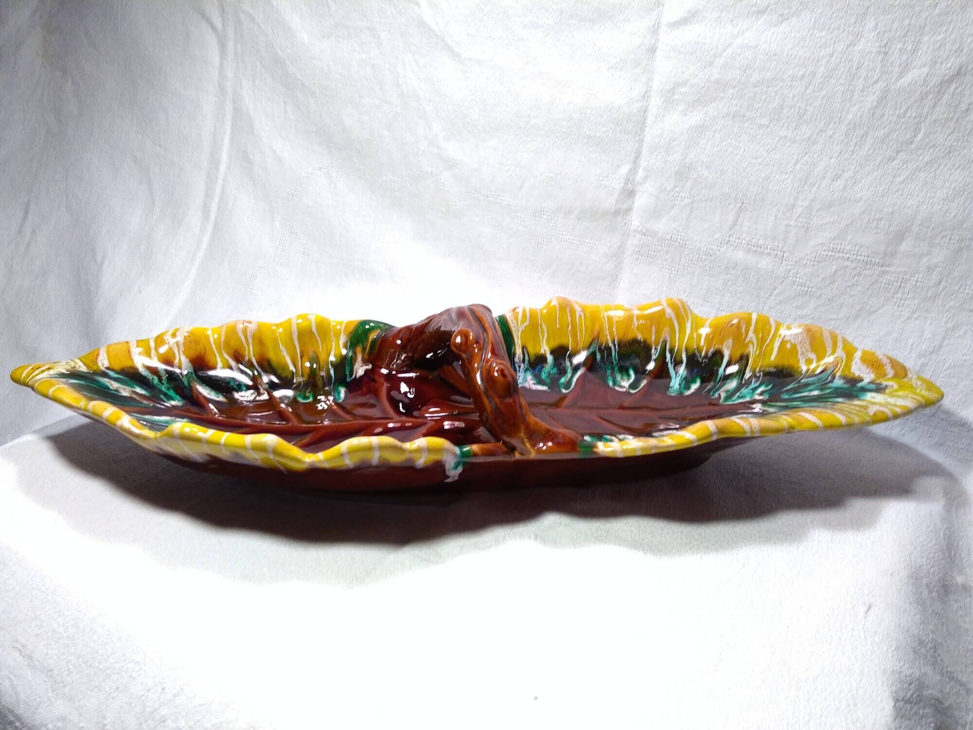 Vallauris dish with cove