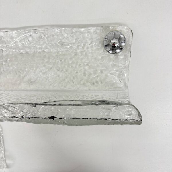 Ensemble de salle de bain Grohe en verre glacé : porte-serviette, porte-savon et plateau.