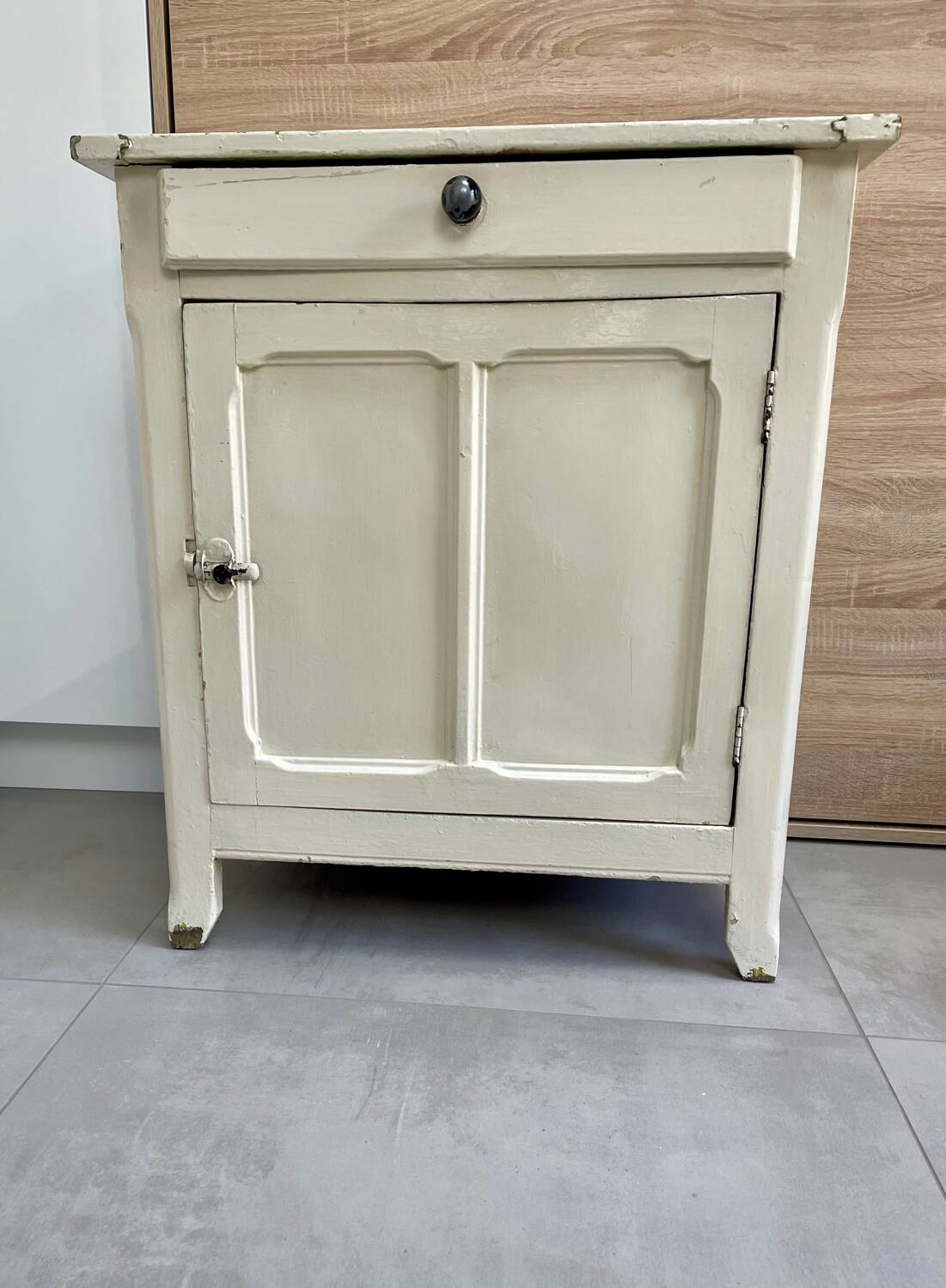 Small authentic 1950s Parisian sideboard