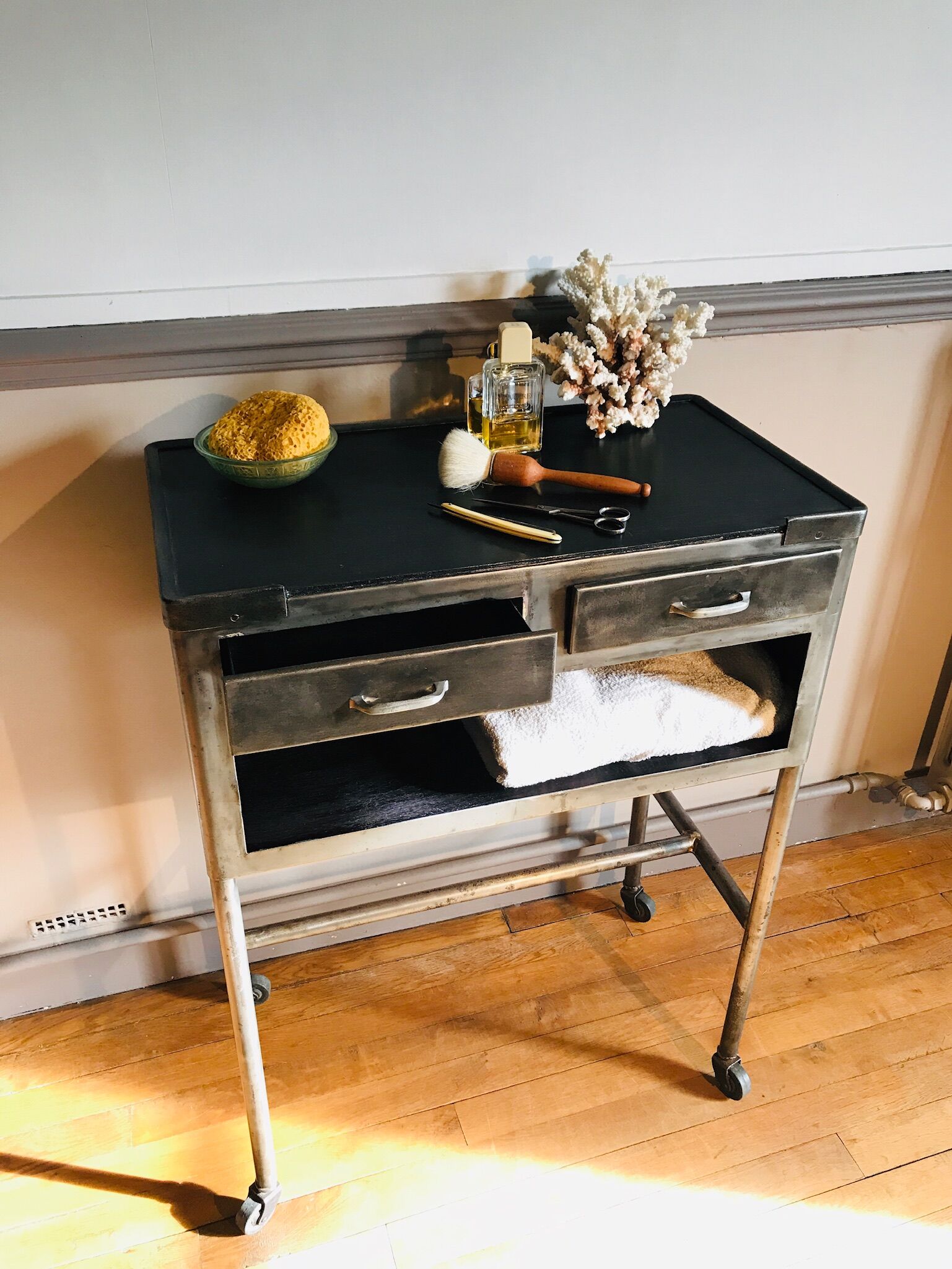 vintage 50s dentist serving