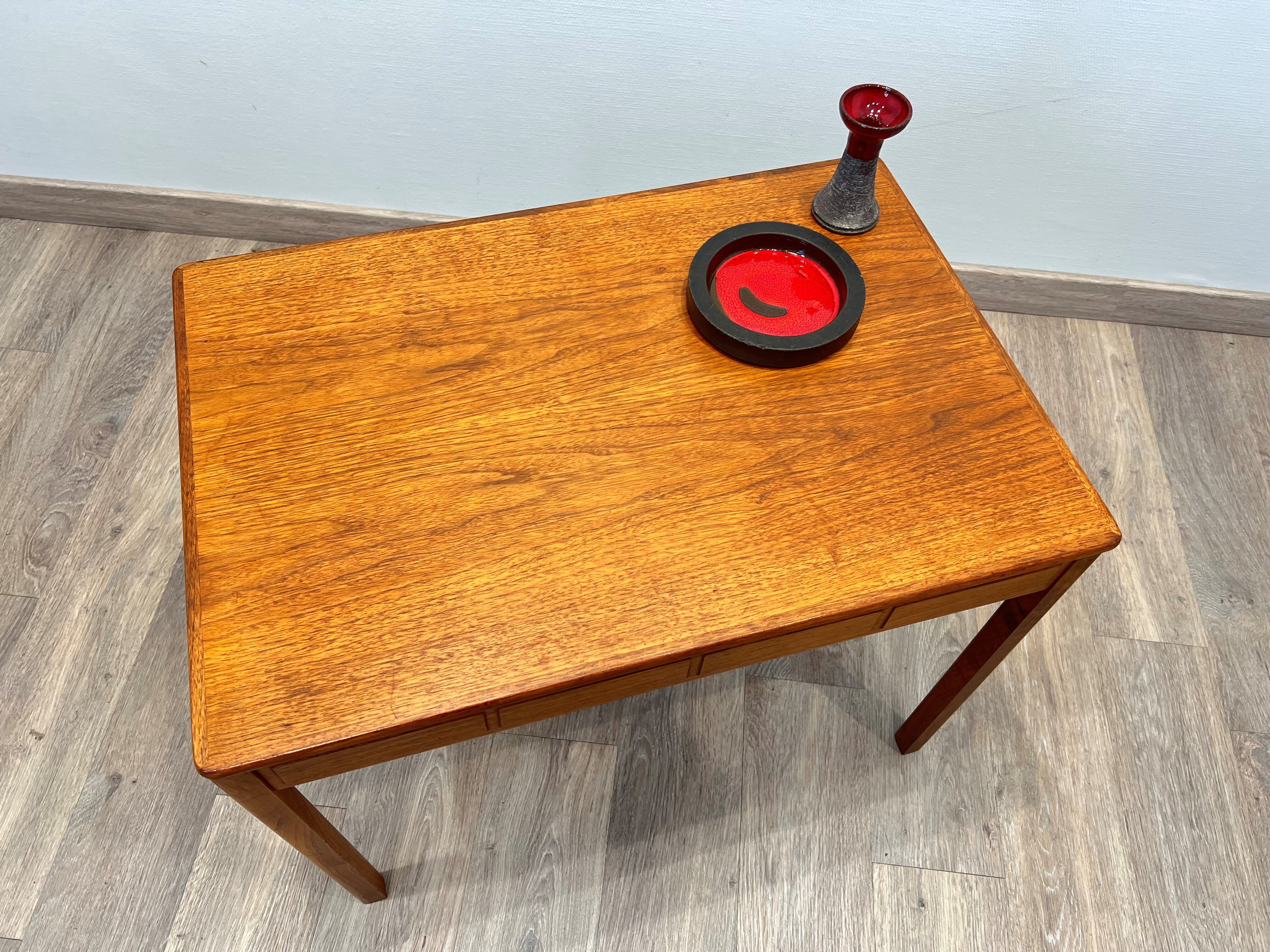 Table basse scandinave teck Seffle Mobelfabrik SWEDEN par Yngvar Sandström