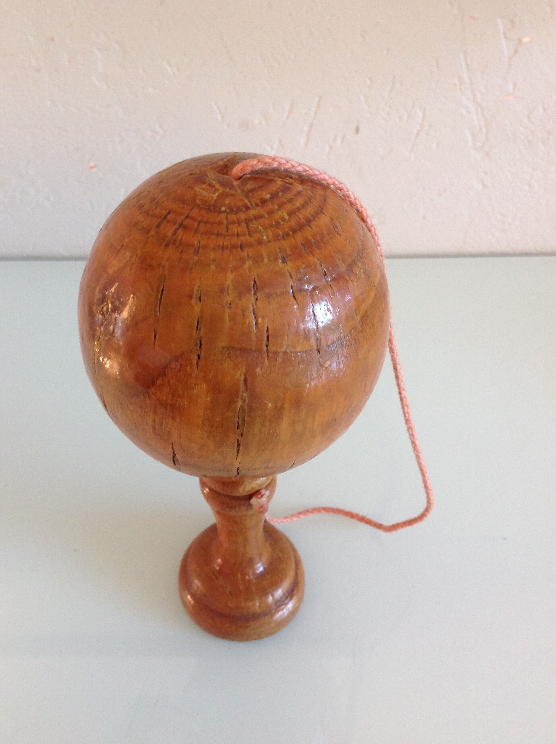 Old bilboquet in varnished wood / vintage 60s-70s